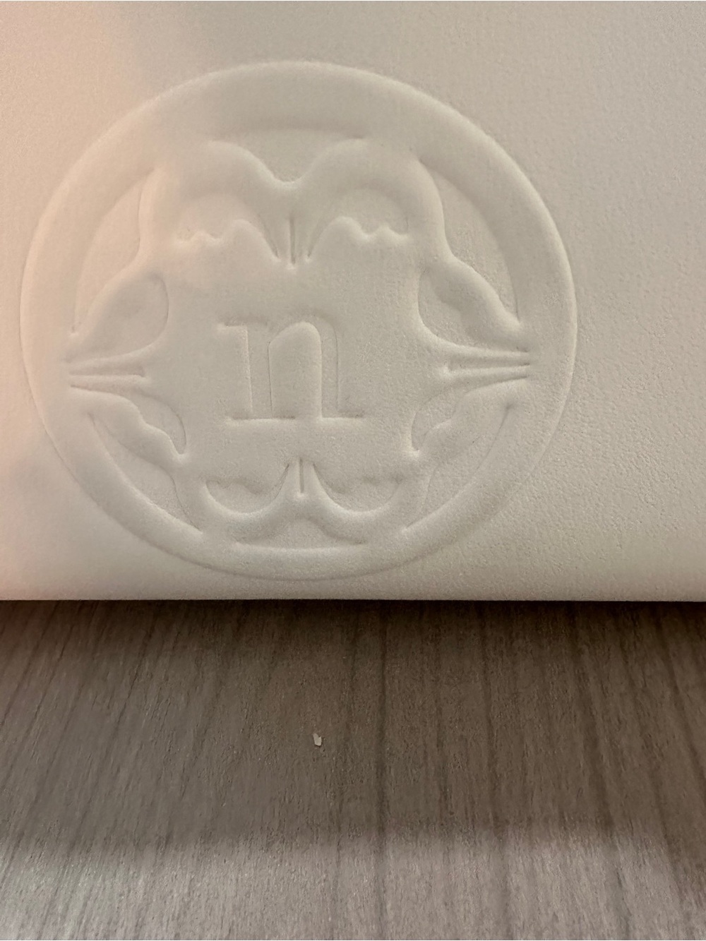 Nanette Lepore Cream Zip Wallet with Gold Logo - Picture 2 of 10
